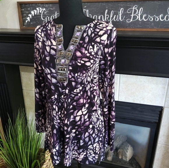 Chico`s Ladies Tunic Top - Picture 3 of 9